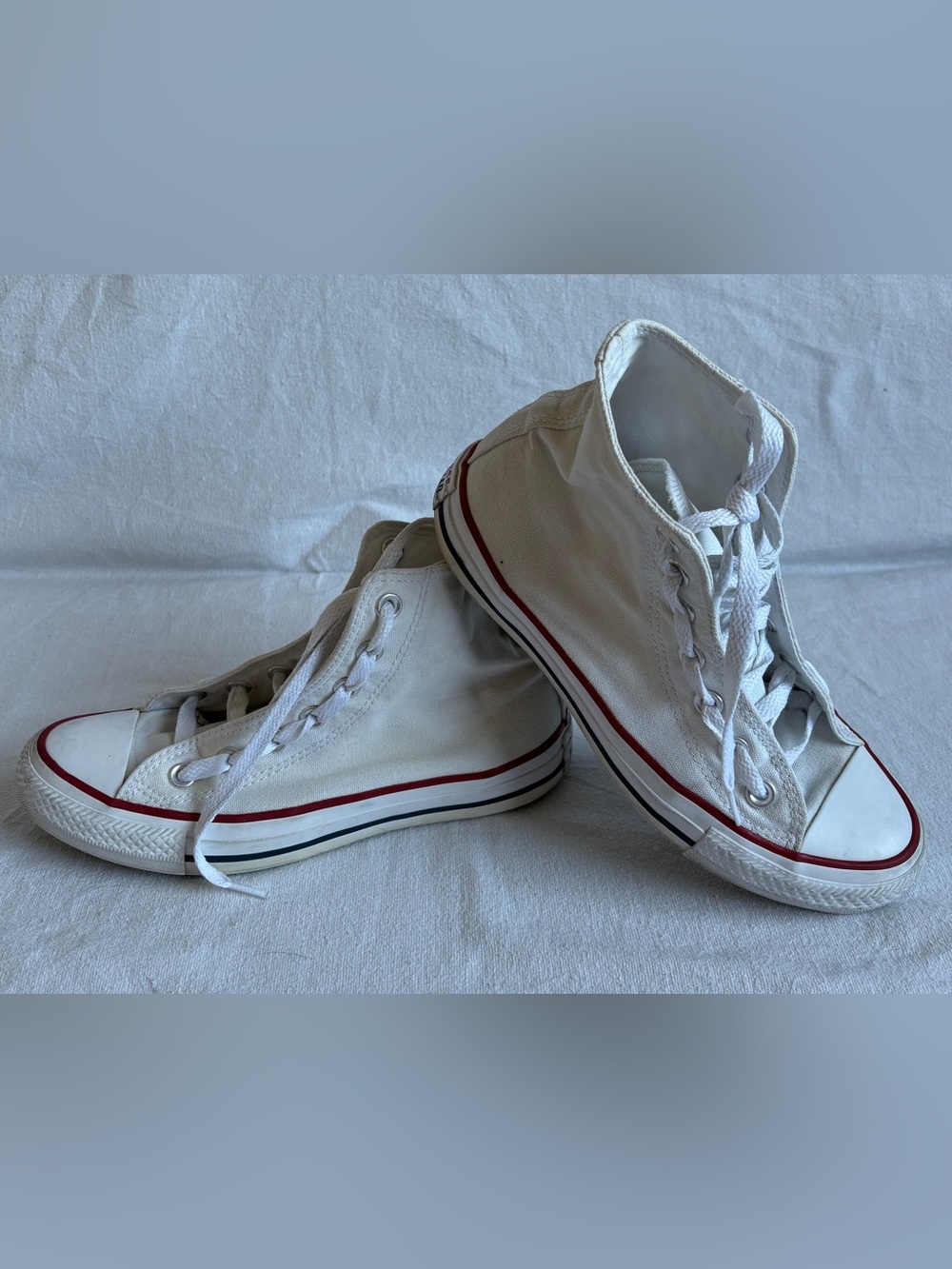 Converse chuck Taylor All Star White High-Top Sneakers with Red & Blue Stripe - Picture 7 of 15